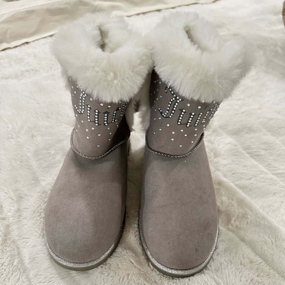 Juicy couture boots